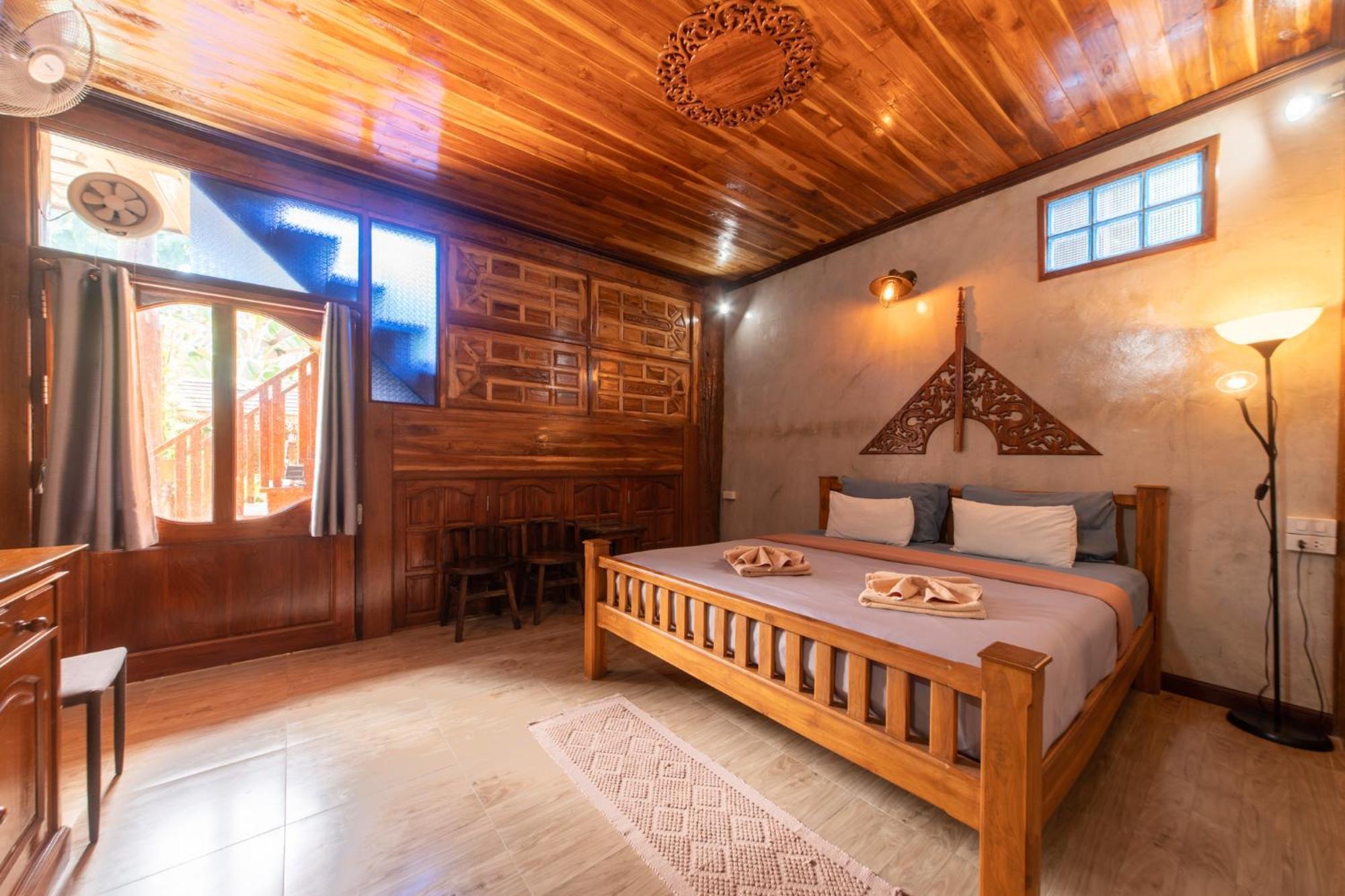 Kanecha'S Home Lampang Bagian luar foto